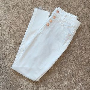 White skinny Jeans
